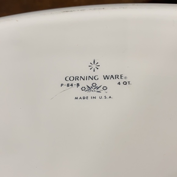 . Corning Ware 4qt White Cornflower Pattern Baking Dish With Clear Glass Lid - Picture 4 of 4
